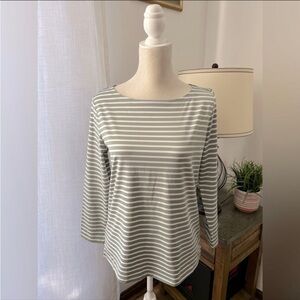 Vineyard Vines White and Green Boxy Blouse